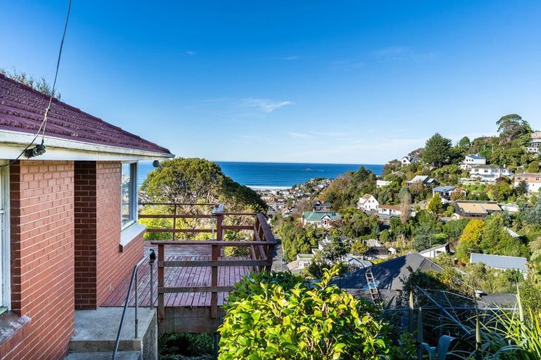 Photo of property in 21 Seaview Terrace, Kew, Dunedin, 9012