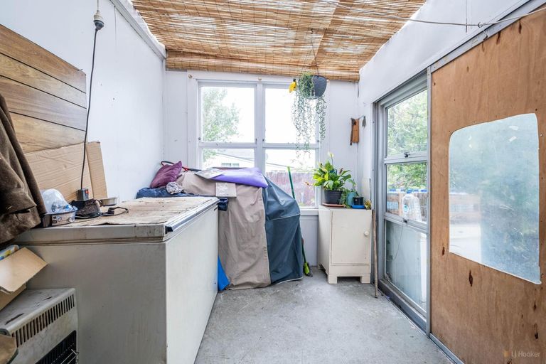 Photo of property in 35 Leonard Street, Waimate, 7924