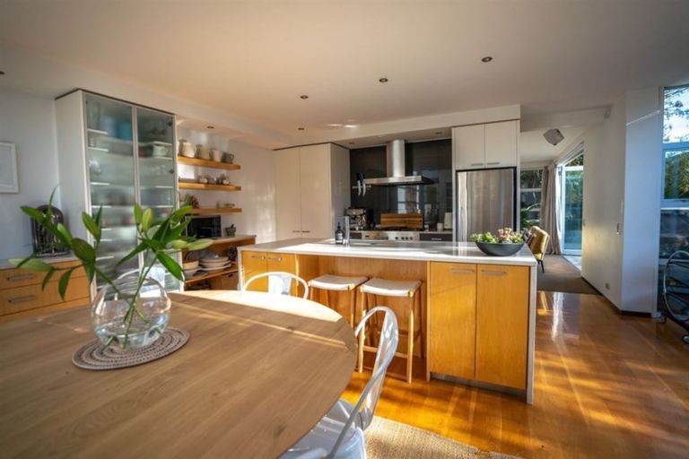 Photo of property in 2 Abberfield Lane, St Albans, Christchurch, 8014