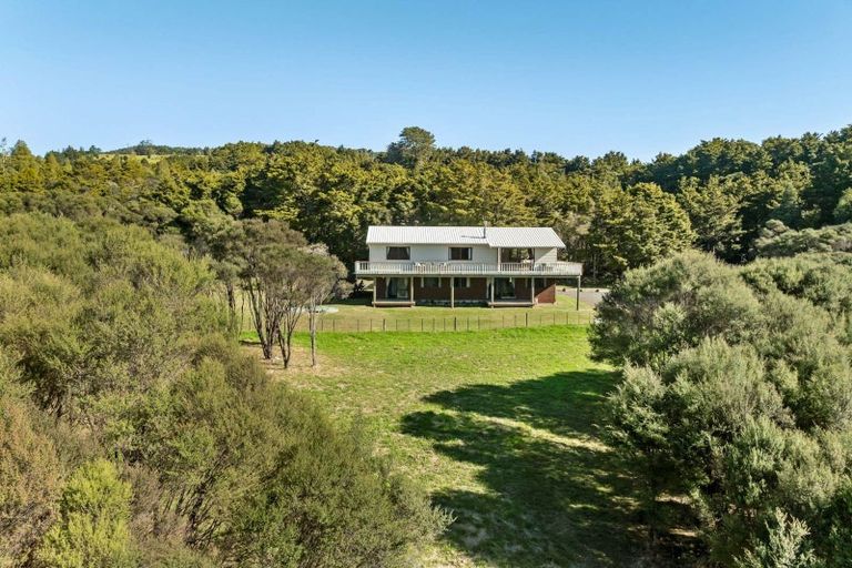 Photo of property in 2402a Waiare Road, Kaeo, 0478