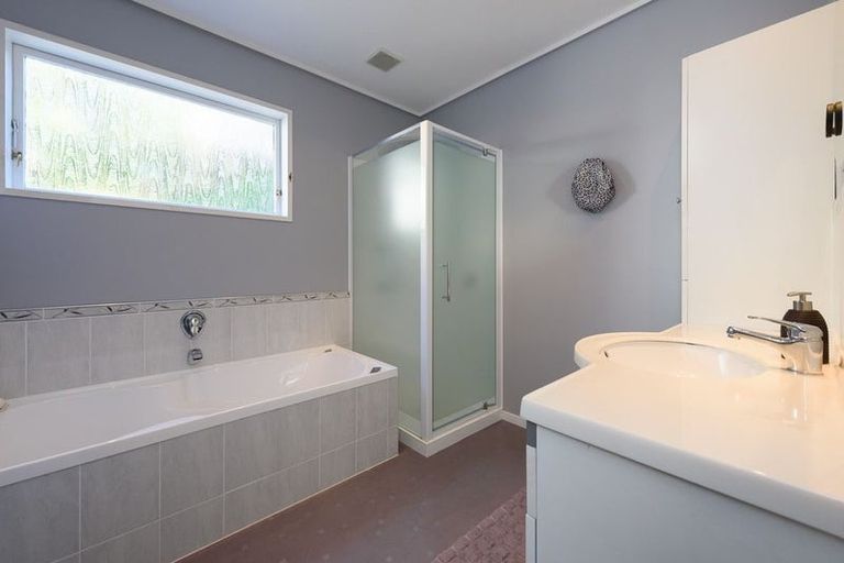 Photo of property in 15 Nagpur Terrace, Broadmeadows, Wellington, 6035