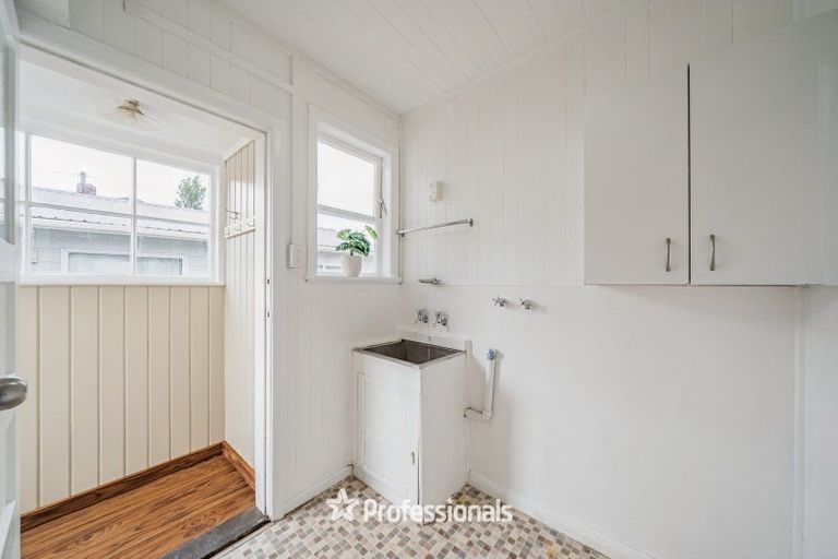 Photo of property in 10 Hughes Crescent, Taita, Lower Hutt, 5011