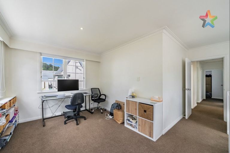 Photo of property in 9 Miro Street, Eastbourne, Lower Hutt, 5013