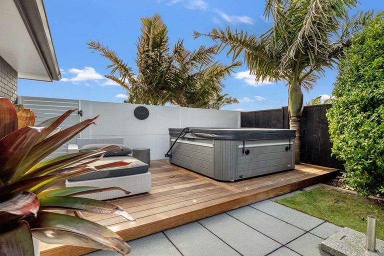 Photo of property in 117 Palm Springs Boulevard, Papamoa Beach, Papamoa, 3118