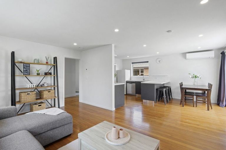 Photo of property in 63 Appleby Crescent, Burnside, Christchurch, 8053