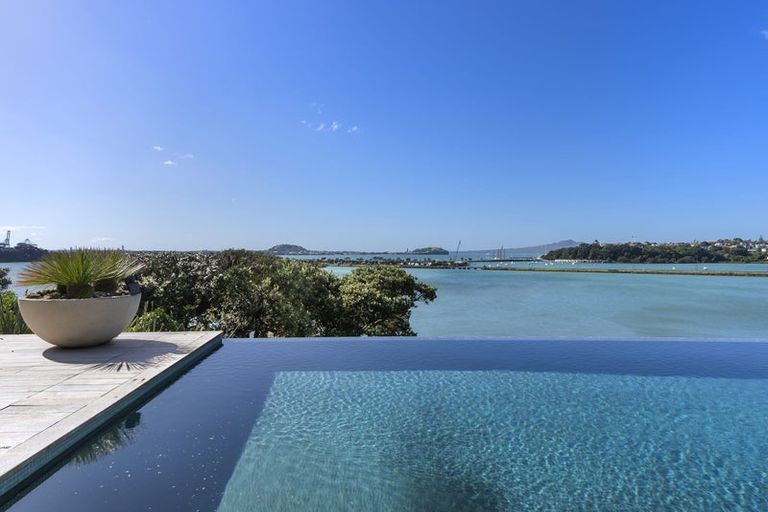 Photo of property in 13 Burwood Crescent, Remuera, Auckland, 1050