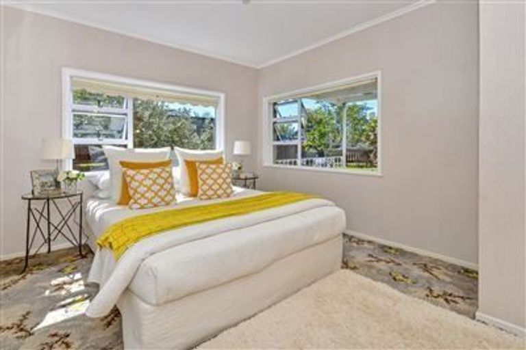 Photo of property in 12 Quebec Road, Milford, Auckland, 0620