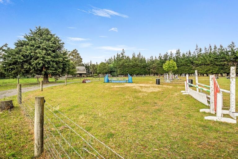 Photo of property in 51 Victoria Street, Oxford, 7430