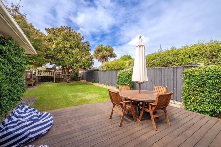 Photo of property in 50 Fovant Street, Russley, Christchurch, 8042