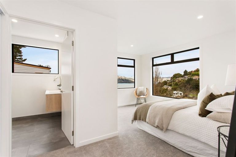 Photo of property in 3c Dalleys Lane, Lyttelton, 8082