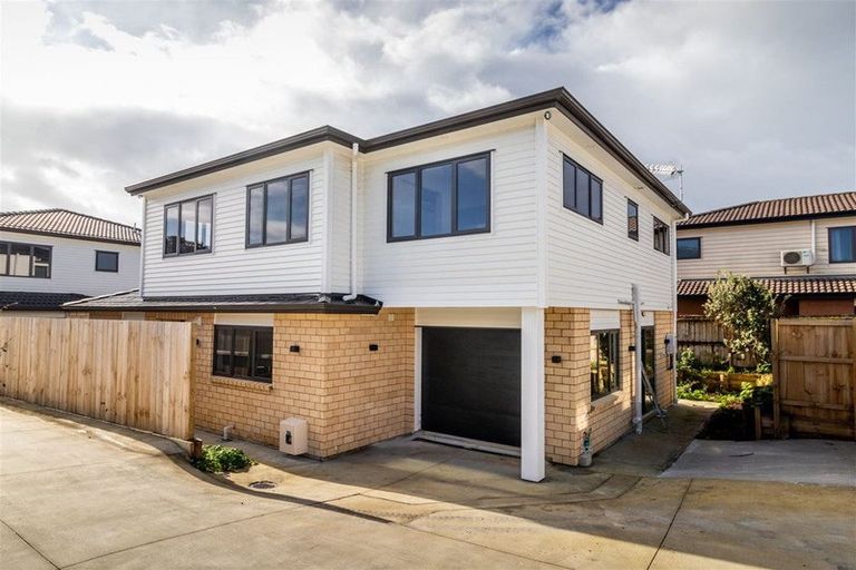 Photo of property in 7 Maxwell Avenue, Papatoetoe, Auckland, 2025