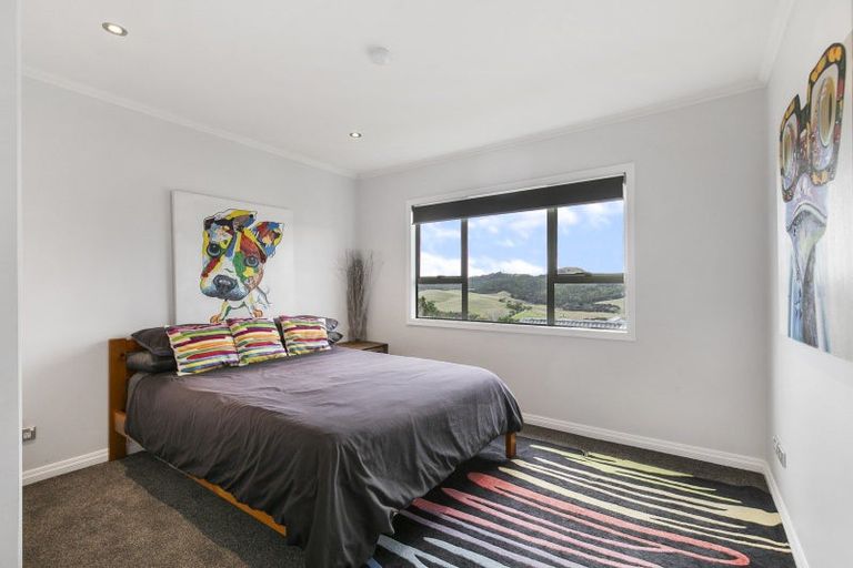 Photo of property in 11 Sykes Avenue, Hatfields Beach, Orewa, 0931