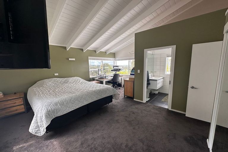 Photo of property in 432 Huia Road, Laingholm, Auckland, 0604