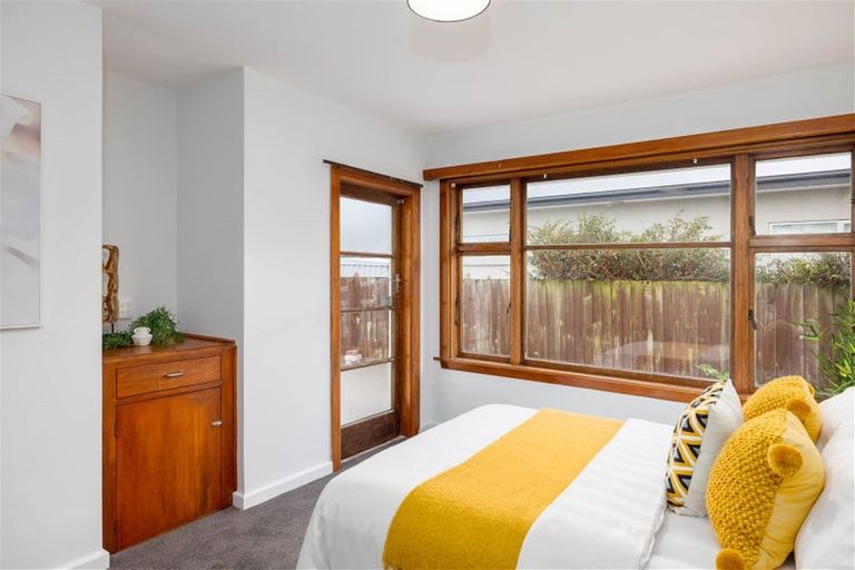 Photo of property in 130 Gayhurst Road, Dallington, Christchurch, 8061