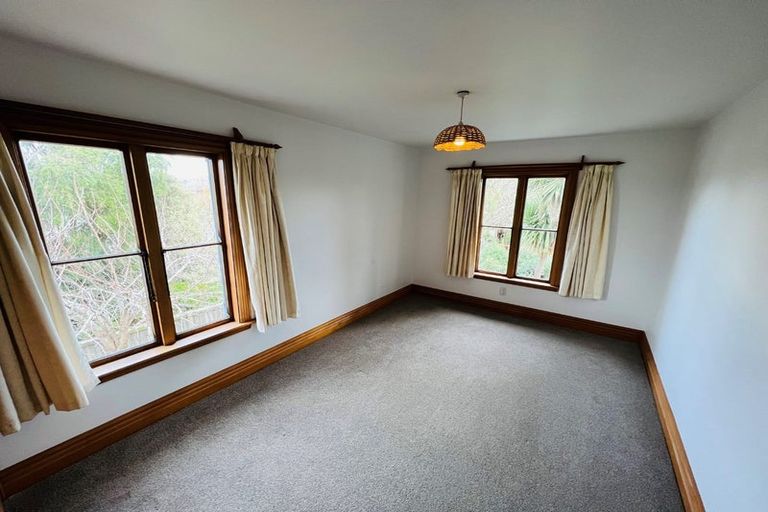 Photo of property in 2/12 Chislehurst Place, Bryndwr, Christchurch, 8052