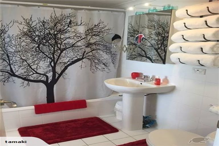 Photo of property in The Rennaissance, 16i/18 Ronwood Avenue, Manukau, Auckland, 2104