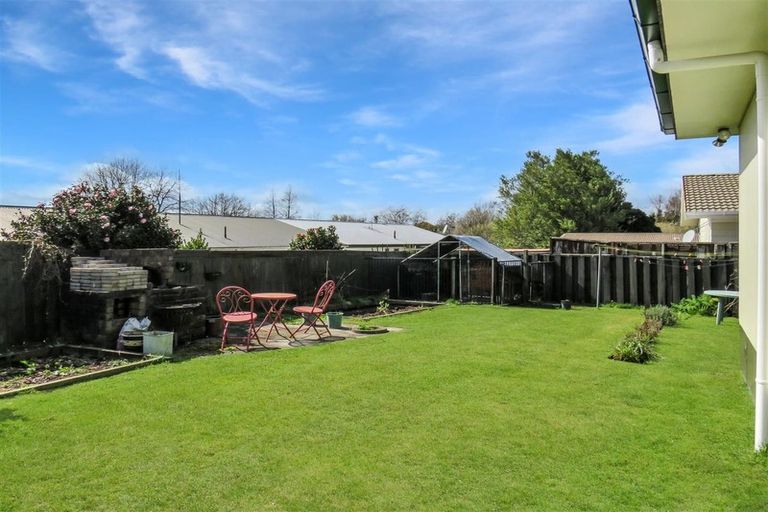 Photo of property in 11 Beryl Place, Pukehangi, Rotorua, 3015