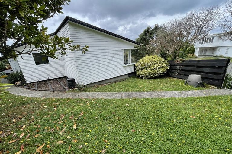 Photo of property in 14 Rajkot Terrace, Broadmeadows, Wellington, 6035