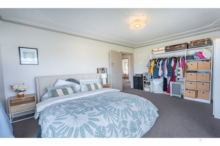 Photo of property in 30 Timaru Road, Waimate, 7924