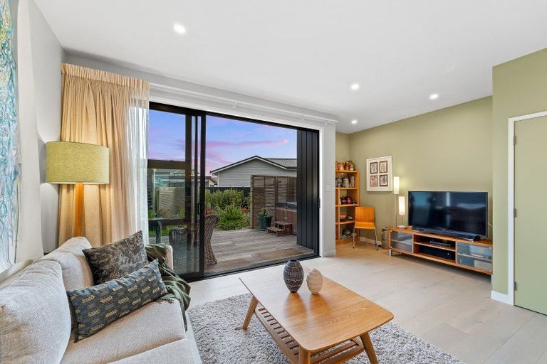 Photo of property in 14 Boathouse Bay Lane, Snells Beach, 0920