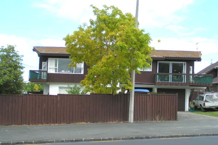 Photo of property in 3/315 Lake Road, Hauraki, Auckland, 0622