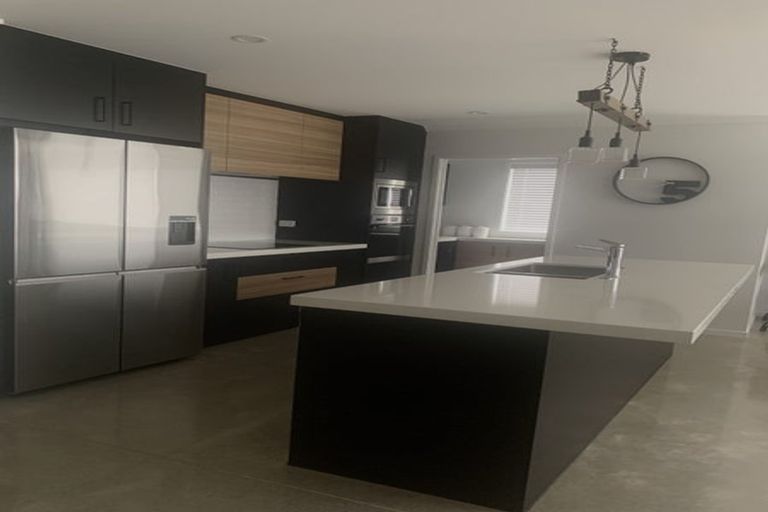 Photo of property in 26 Te Kaka Place, Omokoroa, 3114