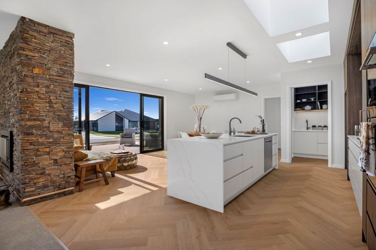 Photo of property in 26 Whakahaumako Road, Leamington, 3495