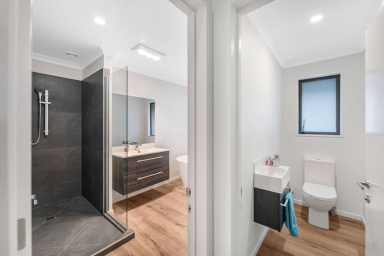 Photo of property in 62 Tiritiri Moana Drive, Pegasus, 7612