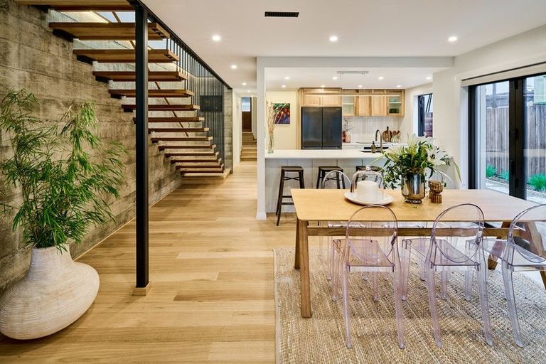 Photo of property in 37 Forres Street, Seatoun, Wellington, 6022