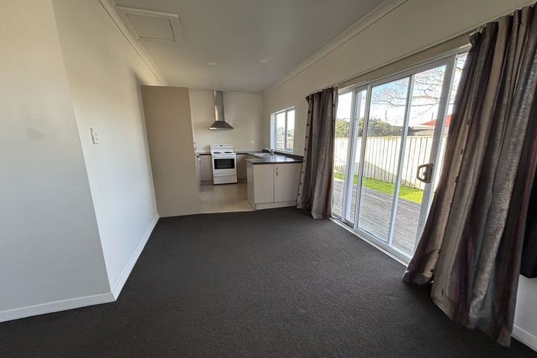 Photo of property in 22 Clyde Street, Levin, 5510
