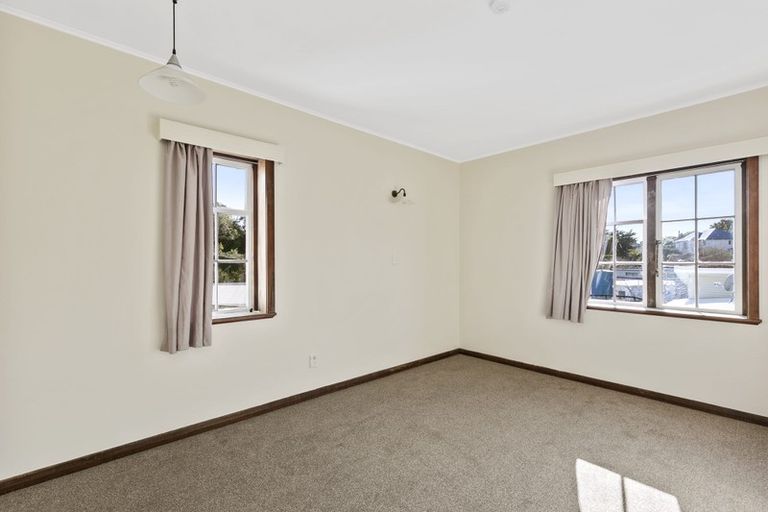 Photo of property in 131 Campbell Street, Karori, Wellington, 6012