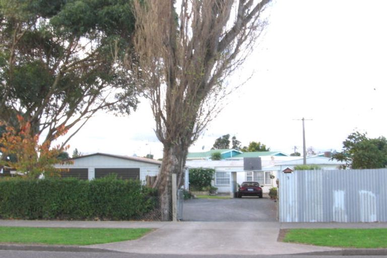 Photo of property in 3 Temuera Street, Otaki, 5512