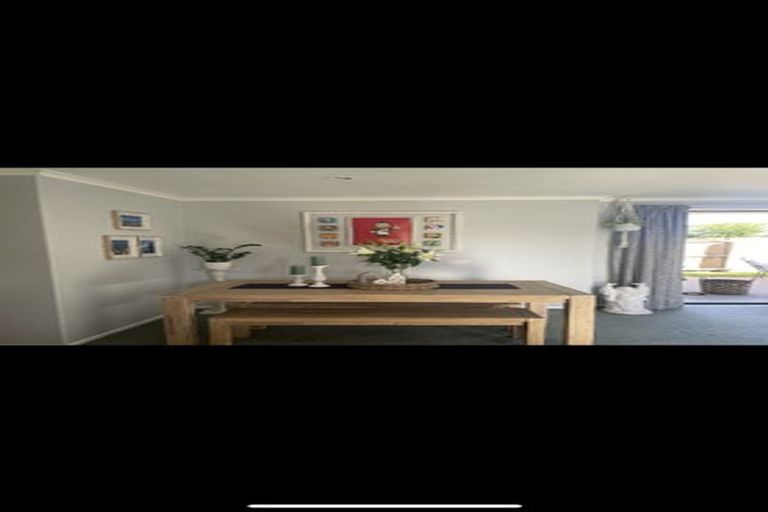 Photo of property in 718 Gloucester Road, Papamoa Beach, Papamoa, 3118