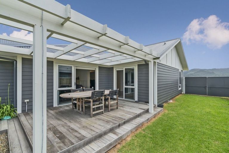 Photo of property in 94 Kupe Drive, Whitianga, 3510