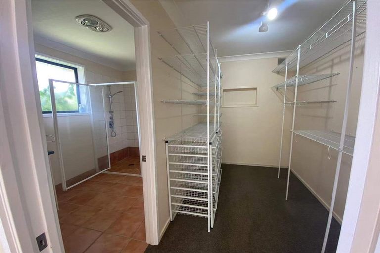 Photo of property in 46 Glenross Drive, Wattle Downs, Auckland, 2103