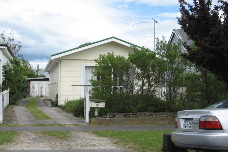 Photo of property in 16 Williams Street, Gisborne, 4010