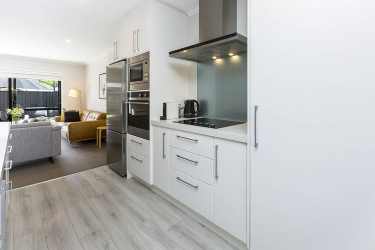 Photo of property in 11 Ashington Road, Silverstream, Upper Hutt, 5019