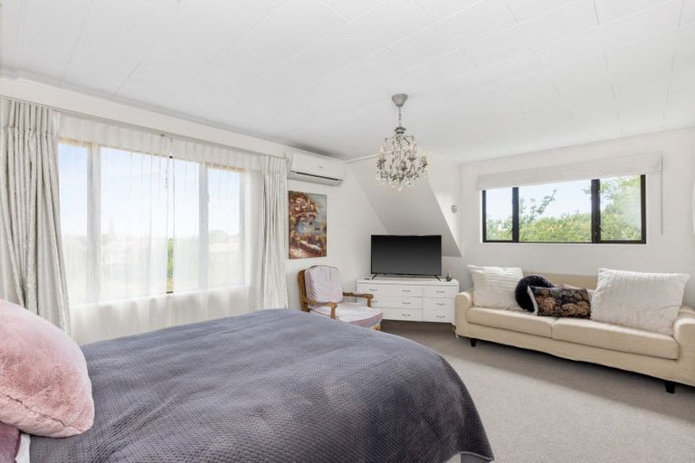 Photo of property in 1/18 Chambers Street, Havelock North, 4130