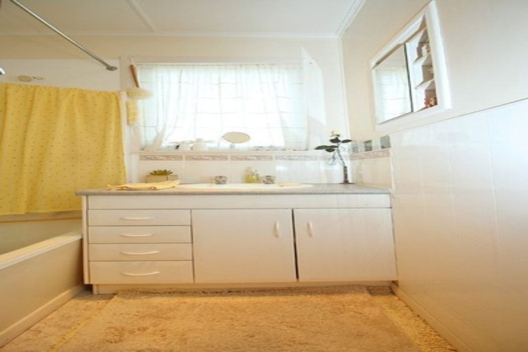 Photo of property in 1/114 Hynds Road, Gate Pa, Tauranga, 3112