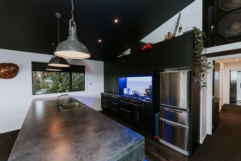 Photo of property in 19 Airedale Road, Weston, Oamaru, 9401