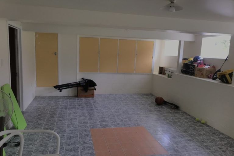 Photo of property in 19 Williamson Avenue, Belmont, Auckland, 0622