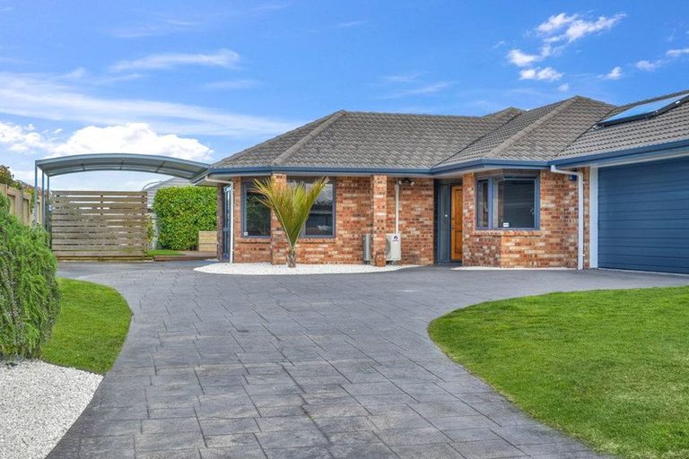 Photo of property in 51 Blake Boulevard, Papamoa Beach, Papamoa, 3118