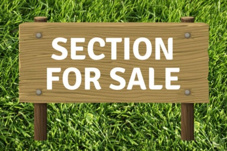 Photo of property in 14 Moana Crescent, Blagdon, New Plymouth, 4310