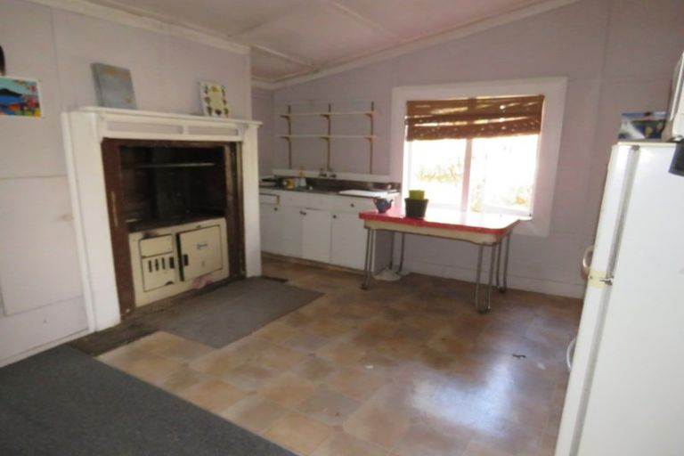 Photo of property in 73 Shiel Street, Reefton, 7830