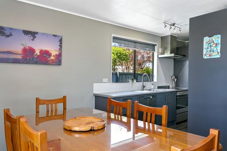 Photo of property in 45 Grace Crescent, Richmond Heights, Taupo, 3330