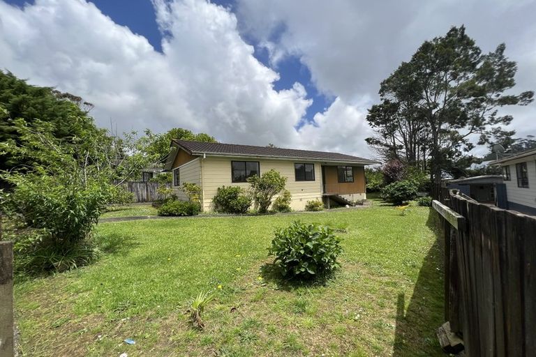 Photo of property in 4 Elvira Place, Ranui, Auckland, 0612