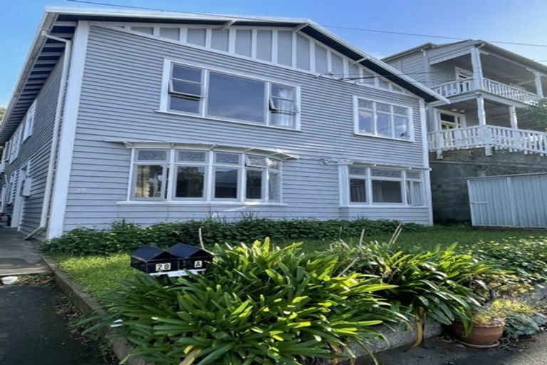 Photo of property in 28 Emerson Street, Berhampore, Wellington, 6023