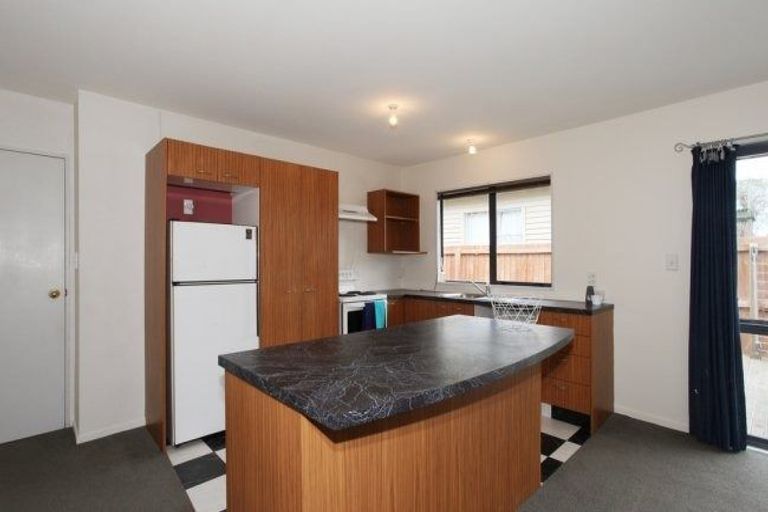 Photo of property in 118 Nursery Road, Phillipstown, Christchurch, 8011