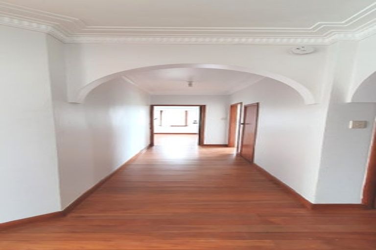 Photo of property in 433 Mount Albert Road, Mount Roskill, Auckland, 1041