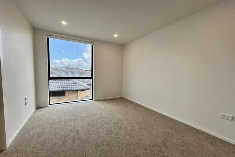 Photo of property in 4/39 Pakuranga Road, Pakuranga, Auckland, 2010